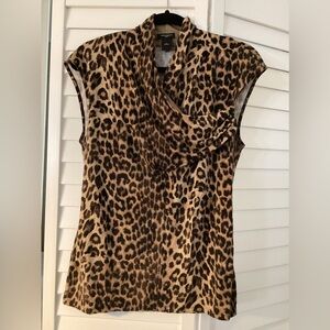 Ann Taylor Leopard Animal Print Draped V-Neck Top size Large